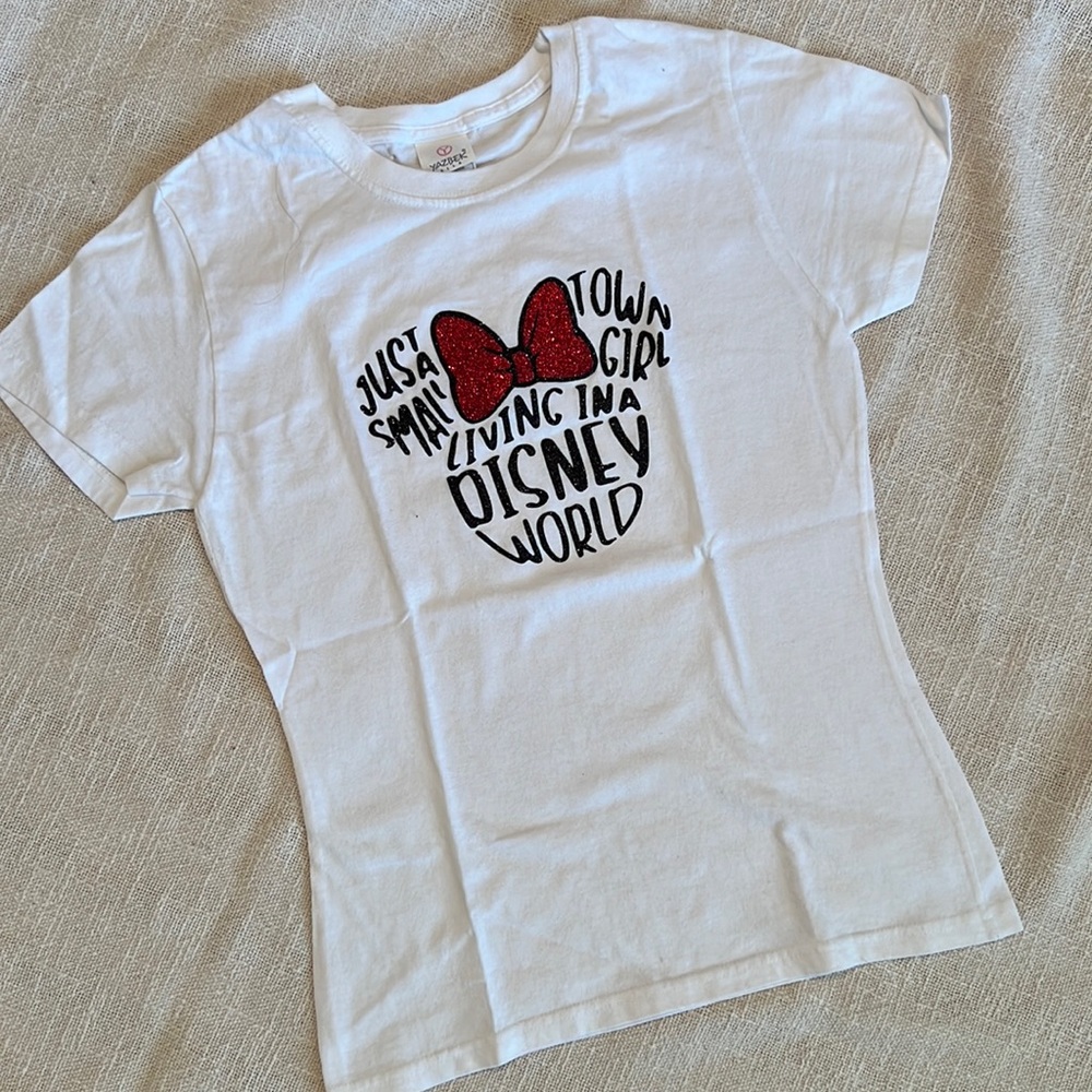 Disney Women's shirt